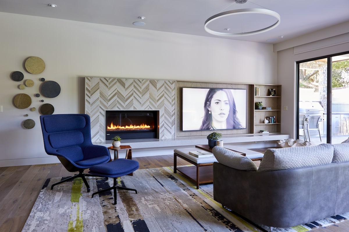 14.contemporary%20luxury%20retreat%20